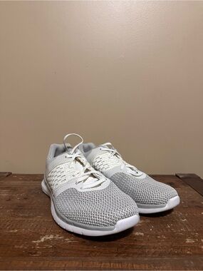 Reebok PT Prime Runner Gray & White Sneakers Size US 10